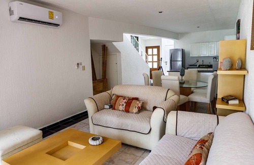 Punta Cancun Villa | Villa 3: Wonderful Villa overlooking Laguna Nichupte