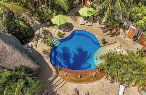 Colonia Salina Chica Apartment | Villa #4 - Isla Retreats | Tropical Gardens + Pool