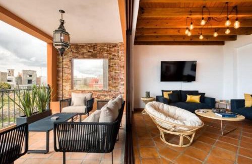 Zona Centro House | Villa 4BR en SMA, descubre la ciudad como un local