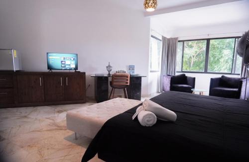 Punta Cancun House | Villa Maraf - Adults Only Boutique Hotel