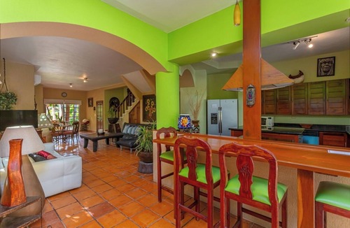 Villa Juarez Villa | Villa privada con encanto artesanal en la Riviera Maya