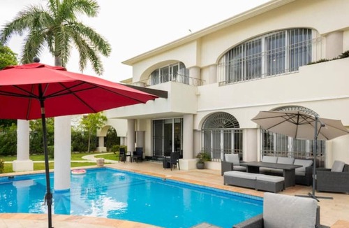 Punta Cancun Villa | Villa Quetzal in Hotel Zone Cancún