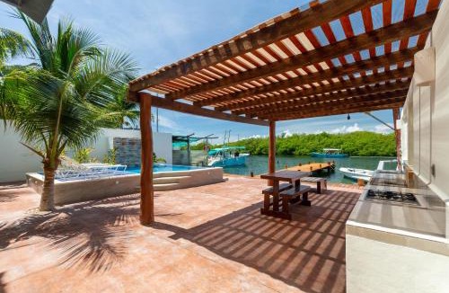 Isla Mujeres Cabin | Villas Comodoro