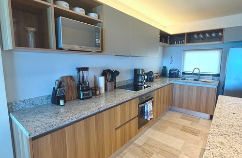 Progreso Municipality Apartment | Waterfront penthouse in Yucalpetén Resort Marina