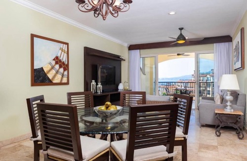 Flamingos Resort | Welcoming, Luxurious Two Bedroom Suite at Villa del Palmar Flamingos!