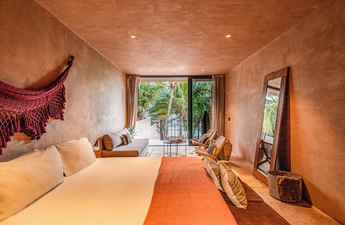 Zona Hotelera Hotel | Xela Tulum, a Member of Design Hotels
