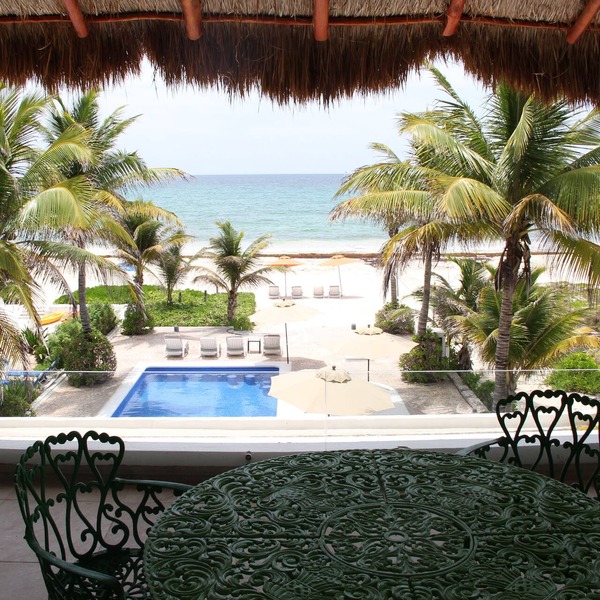 Villa Picon is a private home with the Caribbean ocean at your feet.