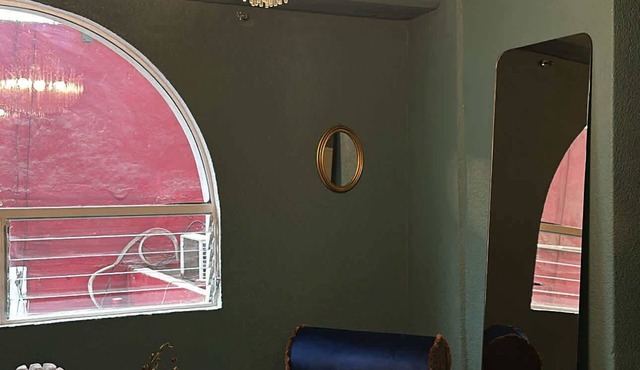 161-2D A One-Bedroom Artistic Refuge