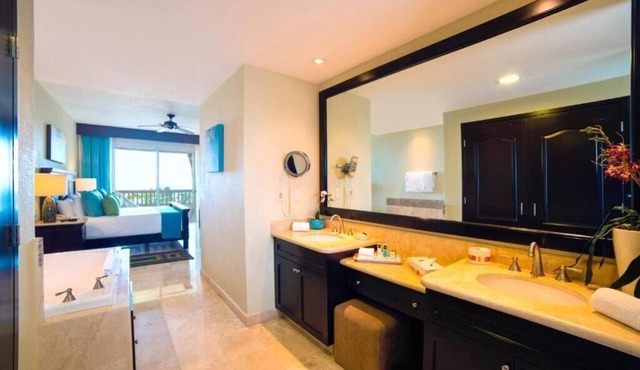 2 Bedroom Suite at Villa del Palmar Cancun Luxury Beach Resort & Spa