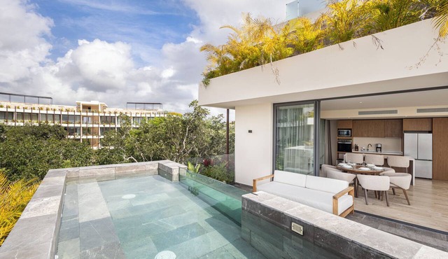 2BR Jungle Penthouse Private Pool