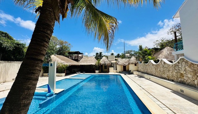 2BR VIP & Luxury HOUSE, exclusive, private & quiet