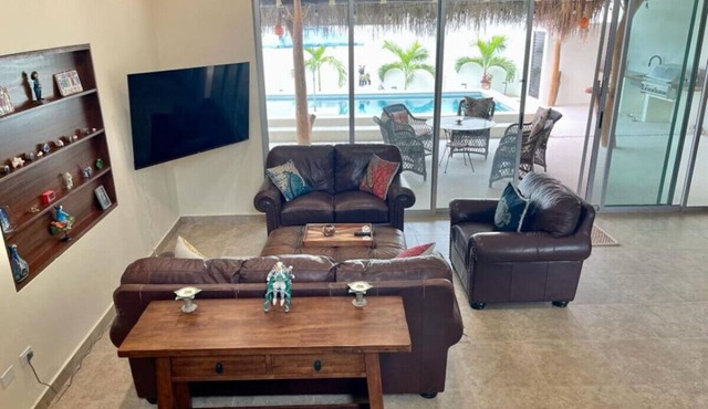 4 Bedroom Downtown Los Barriles, Casa Pina