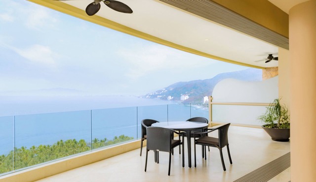 5-Diamond Resort ◆ Garza Blanca PV 3BR ◆ Save 45% vs. Garza Blanca Direct