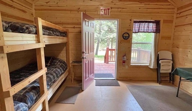 AIYM Camp Riverfront Duplex Cabin, Alamosa Canyon! in Alamosa