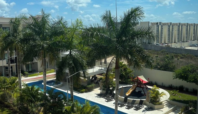 Apartment near the airport with pool and office all inclusive