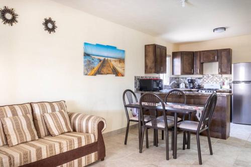 Apartment with Excellent in-town Location #1
