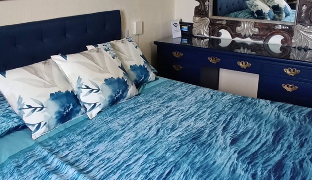"APRIL SUITE" WELCOME TO OUR LOVELY AND COZY BEACHFRONT SUITE