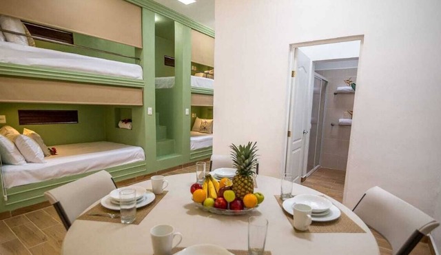 AZCAPRI® Villa Boutique & Spa -4 Double Beds- NEW!