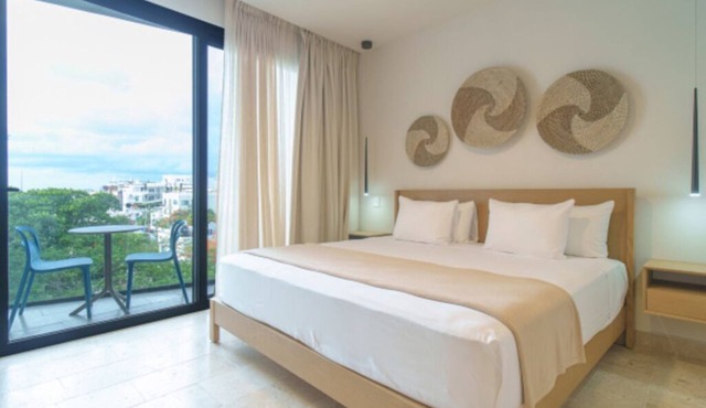 Beach Proximity & Sky Pool! 4 Modern Units w/Balcony | 2 Minutes to 5th Avenue