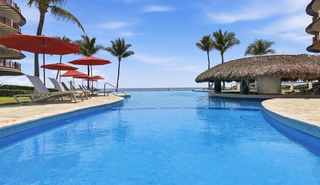 Beachfront Vacation Condos, Palmarito Beach, Vivo Resorts