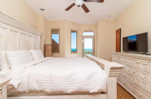 Bella Sirena 302D 2 Bedroom Beach View Condo
