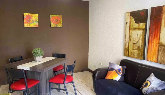 Bonita casa dos recamaras una planta cochera Wifi in Chihuahua