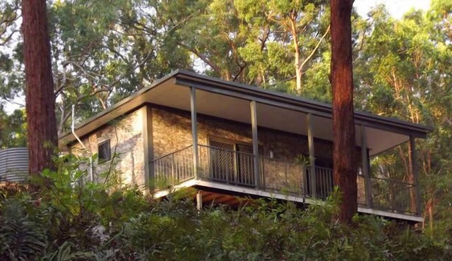Bushland Serenity couples escape in Canungra