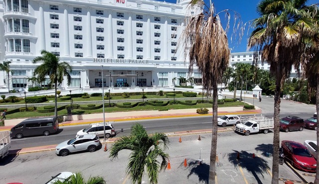 CANCUN SUITES APARTMENTS - HOTEL ZONE