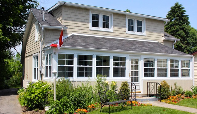 Cape Cod style home in the heart of the lakeside village of Wellington in Wellington