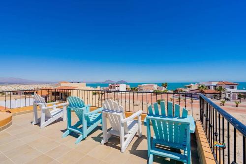 Casa Baja - Book Online! 3-Level Rental with Rooftop