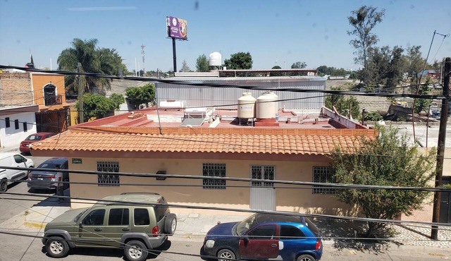 Casa Expo, P. del Sol, Bugambilias, Zona sur, La Perla, Periferico, Lopez Mateos