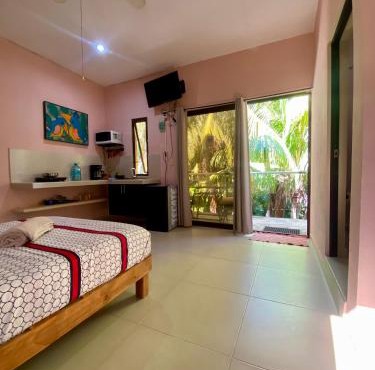 Casa Tio 4, quiet second-floor apartment
