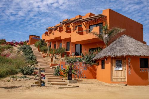 Cerritos Beach Hotel Desert Moon in Todos Santos