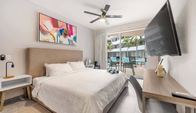 Charming Beachside Condo w High-Speed WiFi