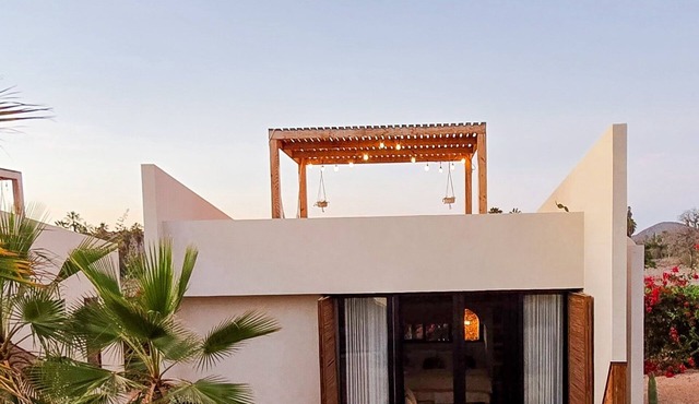 Chic Bungalow with Pool Near the Ocean in El Pescadero
