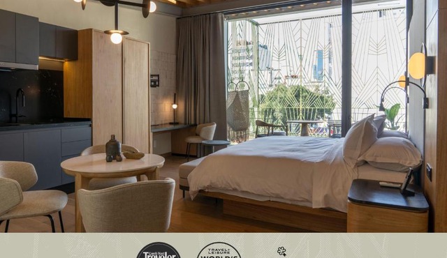 Colima 71 - Casa de Arte Hotel in Mexico City