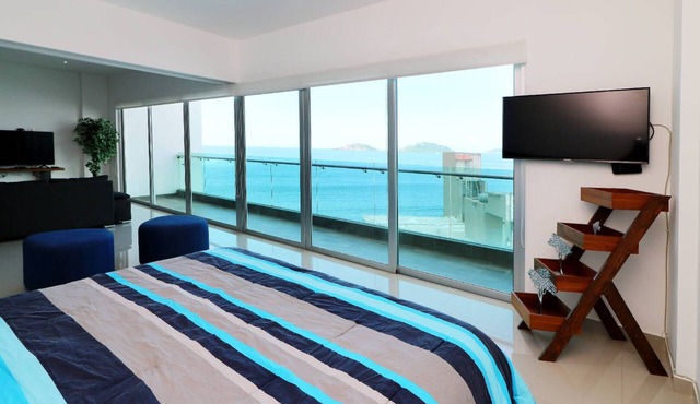 CONDOS M412 ByTrvl2hm & Mazatlan Regency