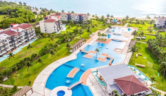 Corasol Oceanfront Condo with Hot Tub & Pool