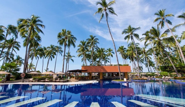 Couples' Escape – 2BR Condo in a Peaceful Resort Setting in Puerto Vallarta