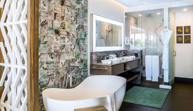 Cozy Christmas Week Getaway at Garza Blanca, Cancun, Mexico!
