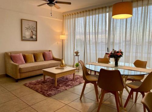Elegant 2BR 2BA Retreat Pools 24x7 Sec