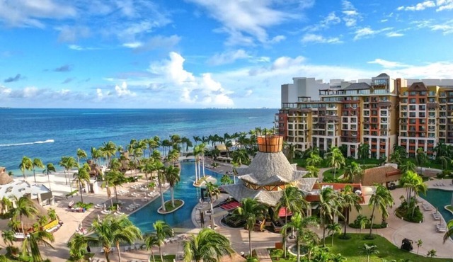 Family friendly relaxing 2-bedroom villa with a view