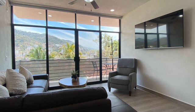 Gringo-Gulch, 3 bedroom w/view, pool/patio