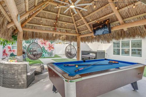 Heated Pool + Backyard: North Palm Beach Retreat! in North Palm Beach