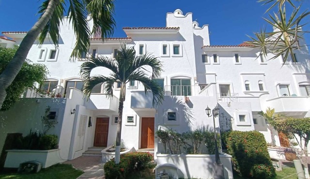 Hermosa Casa Marina Llena de Comodidades y Tranquilidad Ideal Para Vacacionar