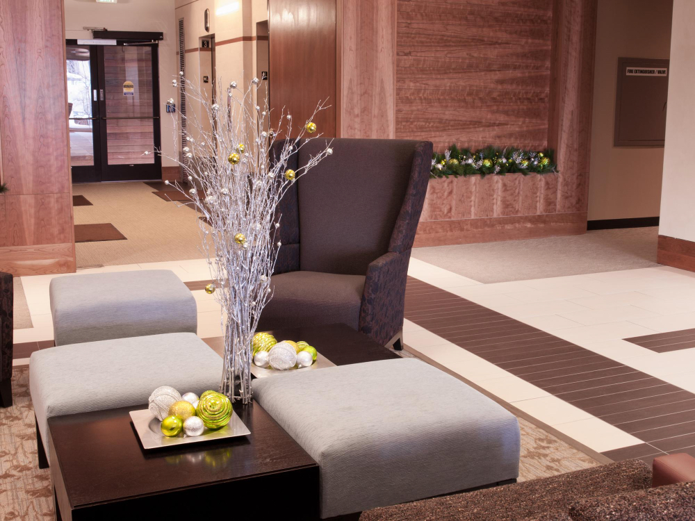 Hotel52
