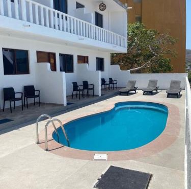 Hotel Rincón Madera in Zihuatanejo