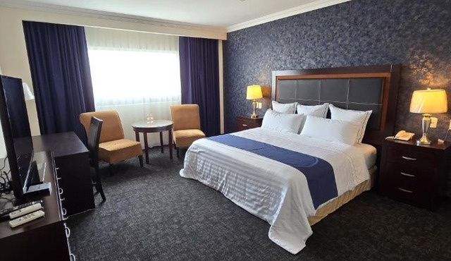 Hotel Two Select