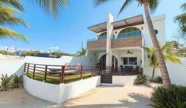 Isla Mujeres Villa | Plunge Pool, Beach 90m & A/C