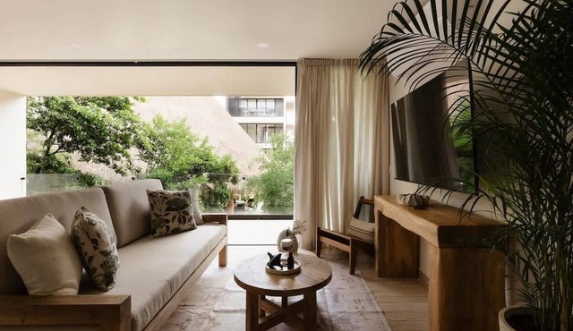 K'Abax Samsara Jungle Condo Beach Club Access